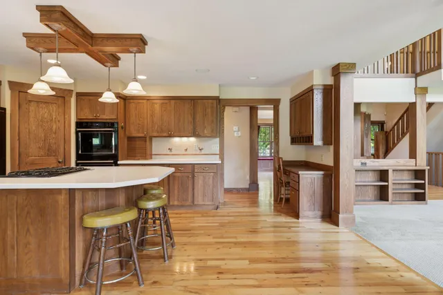 $1,100,000 | 14810 42nd Street South, Afton, MN 55001