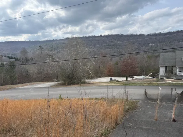 $149,900 | 10 Tanglewood Trail, Trenton, GA 30752