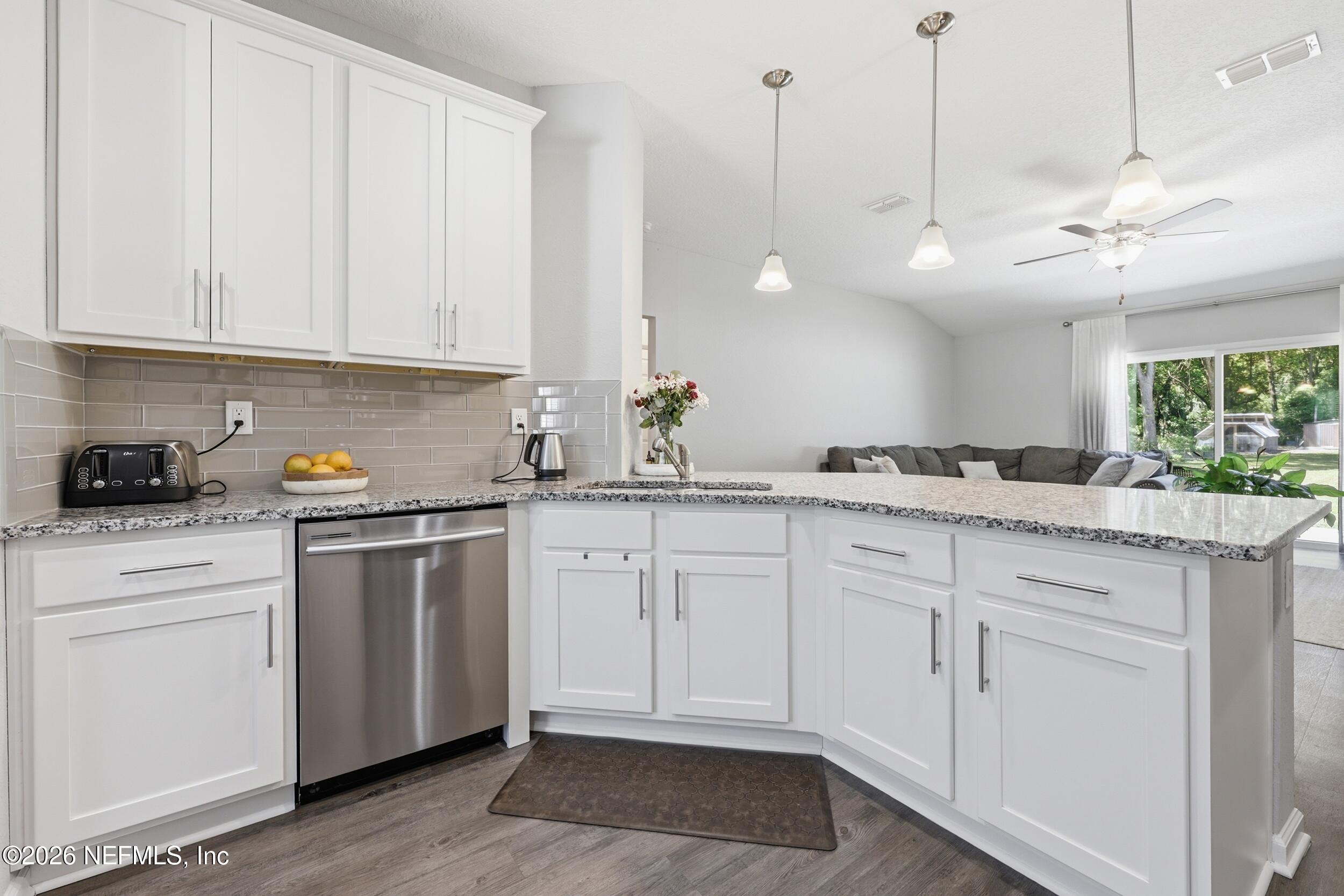 1654 E Road Jacksonville, FL 32216 - Photo 14 of 54 Kitchen