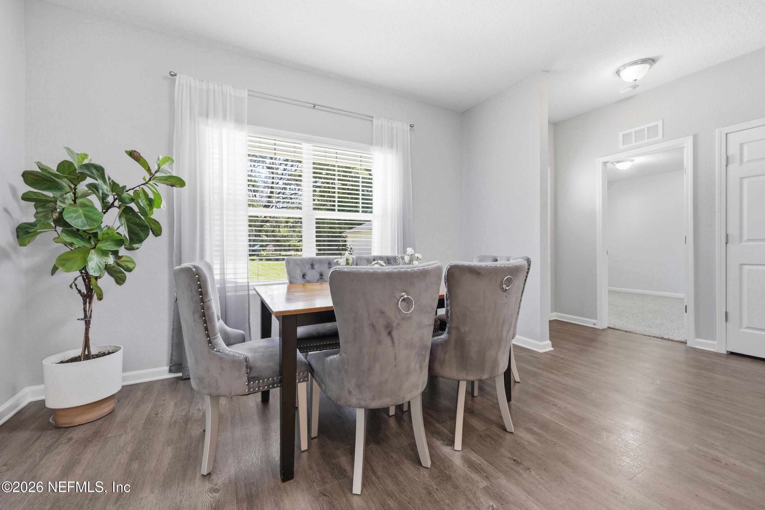 1654 E Road Jacksonville, FL 32216 - Photo 8 of 54 Dining Room