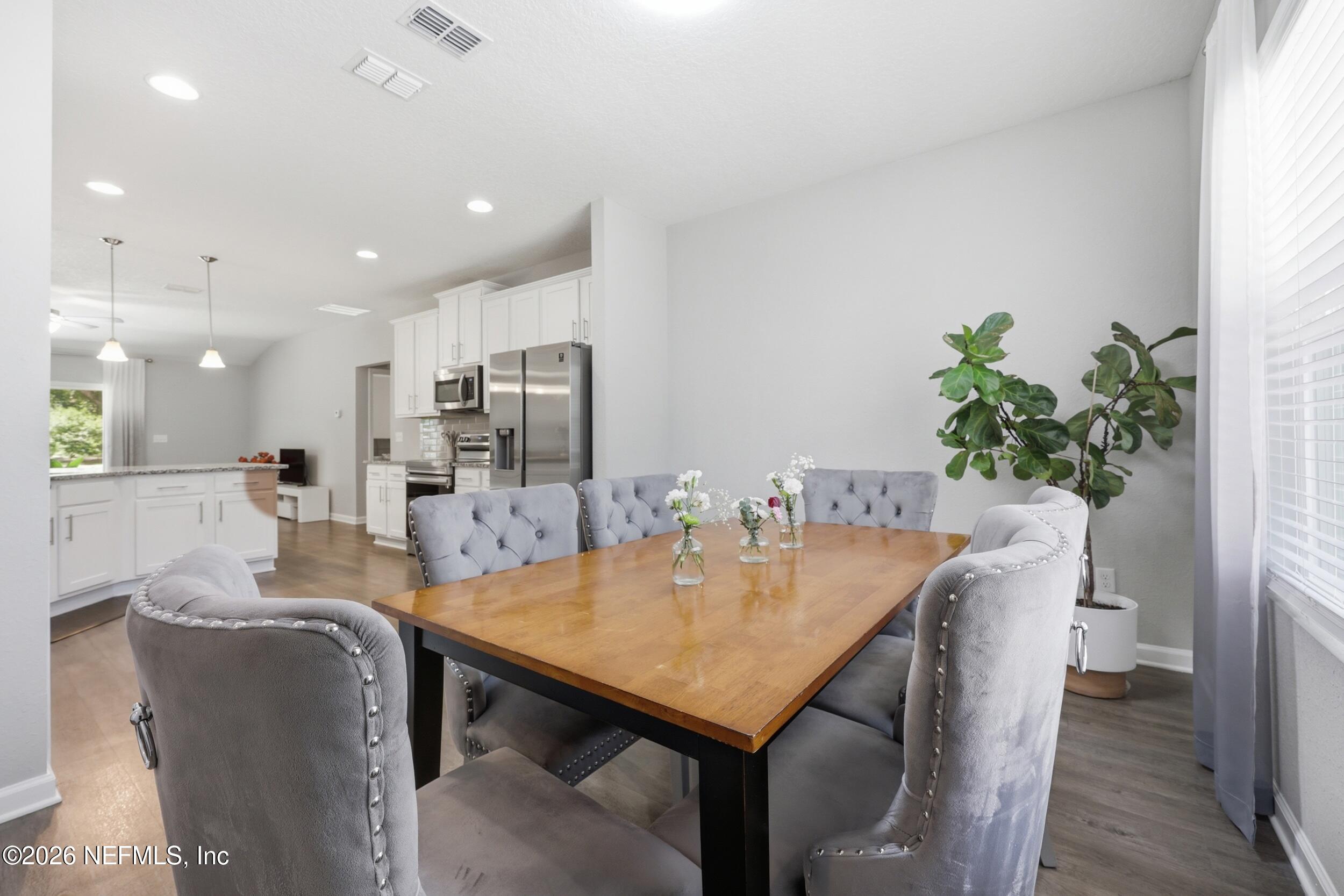 1654 E Road Jacksonville, FL 32216 - Photo 10 of 54 Dining Room