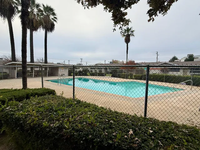 $295,000 | 205 Floyd Avenue, Unit 15, Modesto, CA 95350