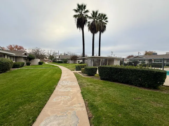 $295,000 | 205 Floyd Avenue, Unit 15, Modesto, CA 95350