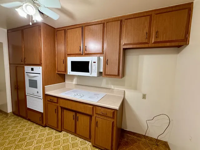 $295,000 | 205 Floyd Avenue, Unit 15, Modesto, CA 95350