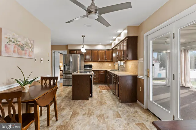 $429,900 | 5 Canterbury Court, Mechanicsburg, PA 17050