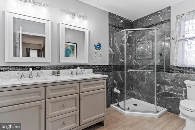 $429,900 | 5 Canterbury Court, Mechanicsburg, PA 17050