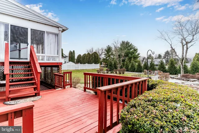 $429,900 | 5 Canterbury Court, Mechanicsburg, PA 17050