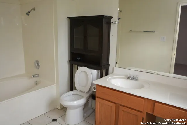 $1,700 | 34 Drizzle Run, San Antonio, TX 78240