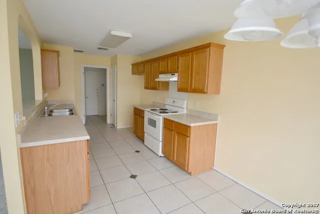 $1,700 | 34 Drizzle Run, San Antonio, TX 78240