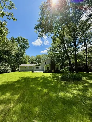 $570,000 | 291 Pochassic Road, Westfield, MA 01085