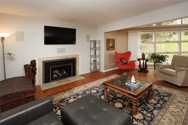 $499,900 | 516 Standish Drive, DeWitt, NY 13224