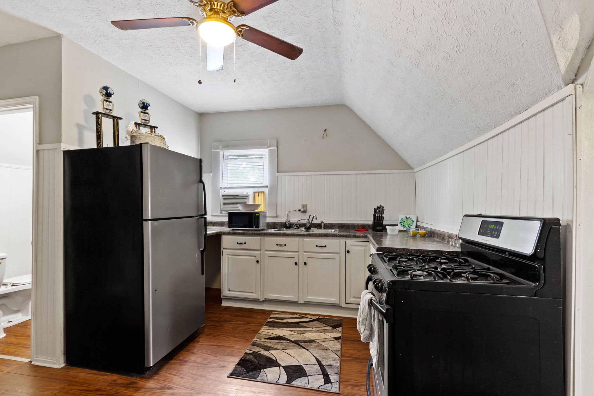 110 Douglas Street Greenfield, IN 46140 - Photo 28 of 38