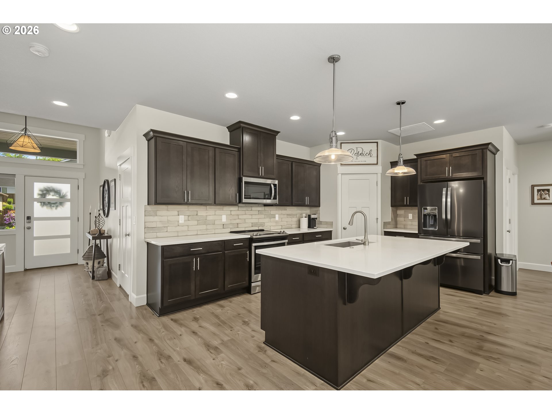 1410 Northeast Cascadia Ridge Drive Estacada, OR 97023 - Photo 5 of 45 Kitchen