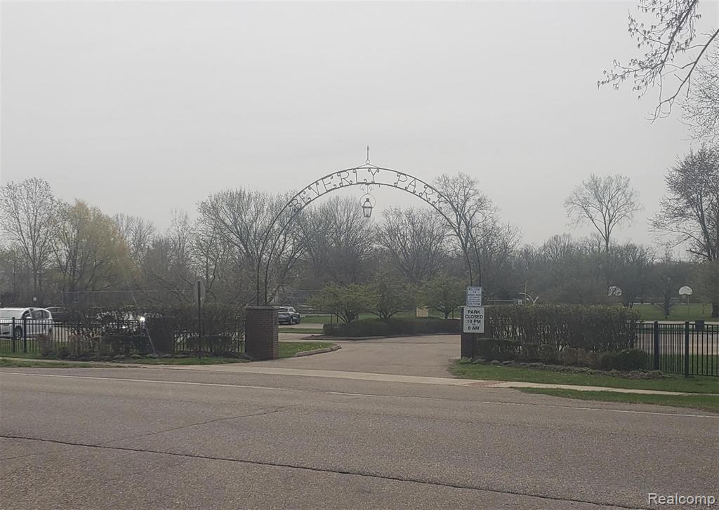 18551 Riverside Drive Beverly Hills, MI 48025 - Photo 58 of 58