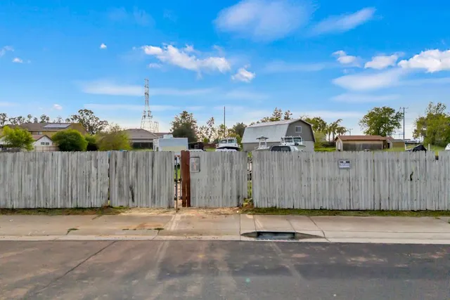 $649,000 | 8404 Jordan Ranch Road, Elk Grove, CA 95624