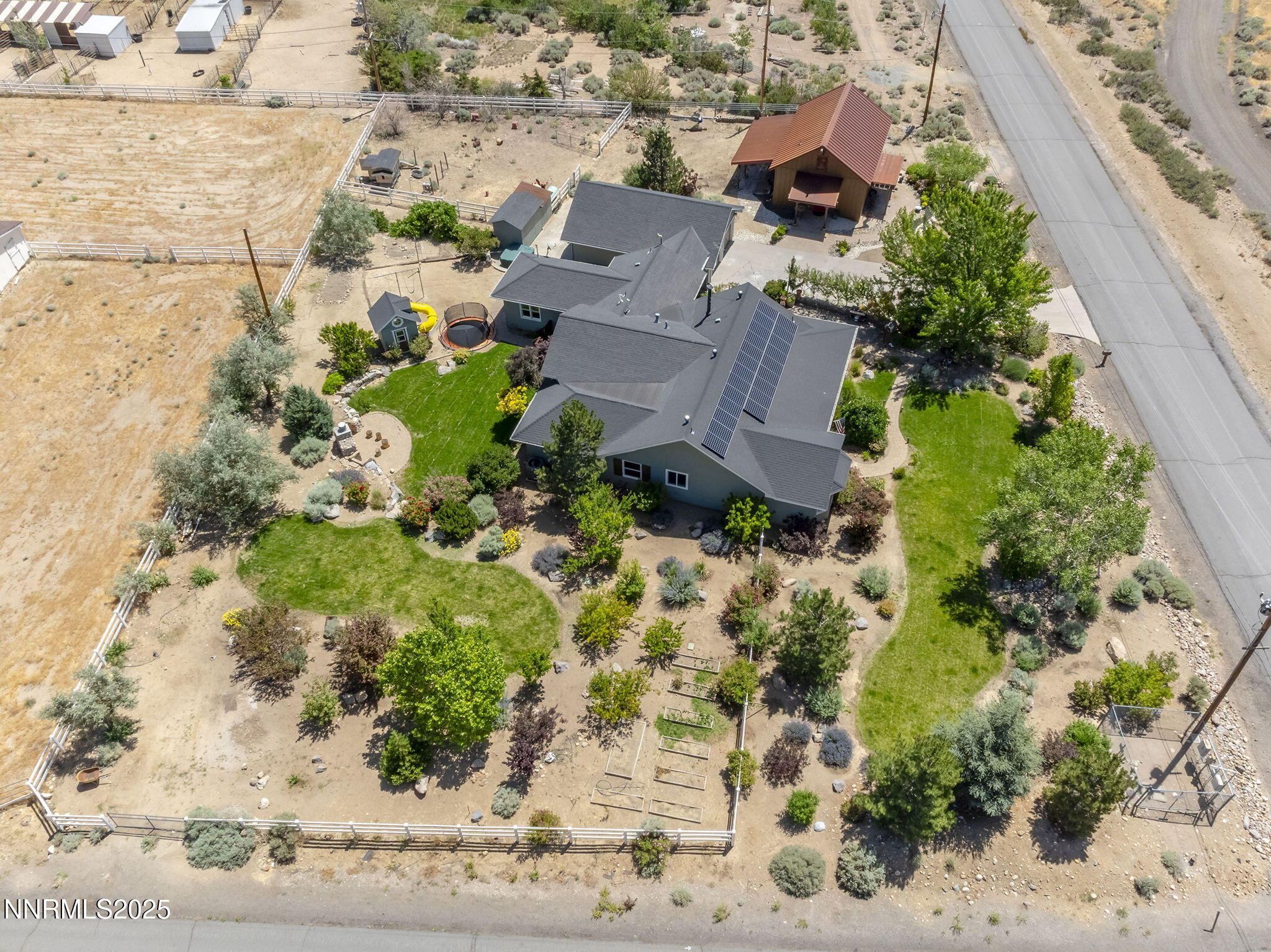 5 Connie Way Reno, NV 89521 - Photo 21 of 54 8-web-or-mls-DJI_0916