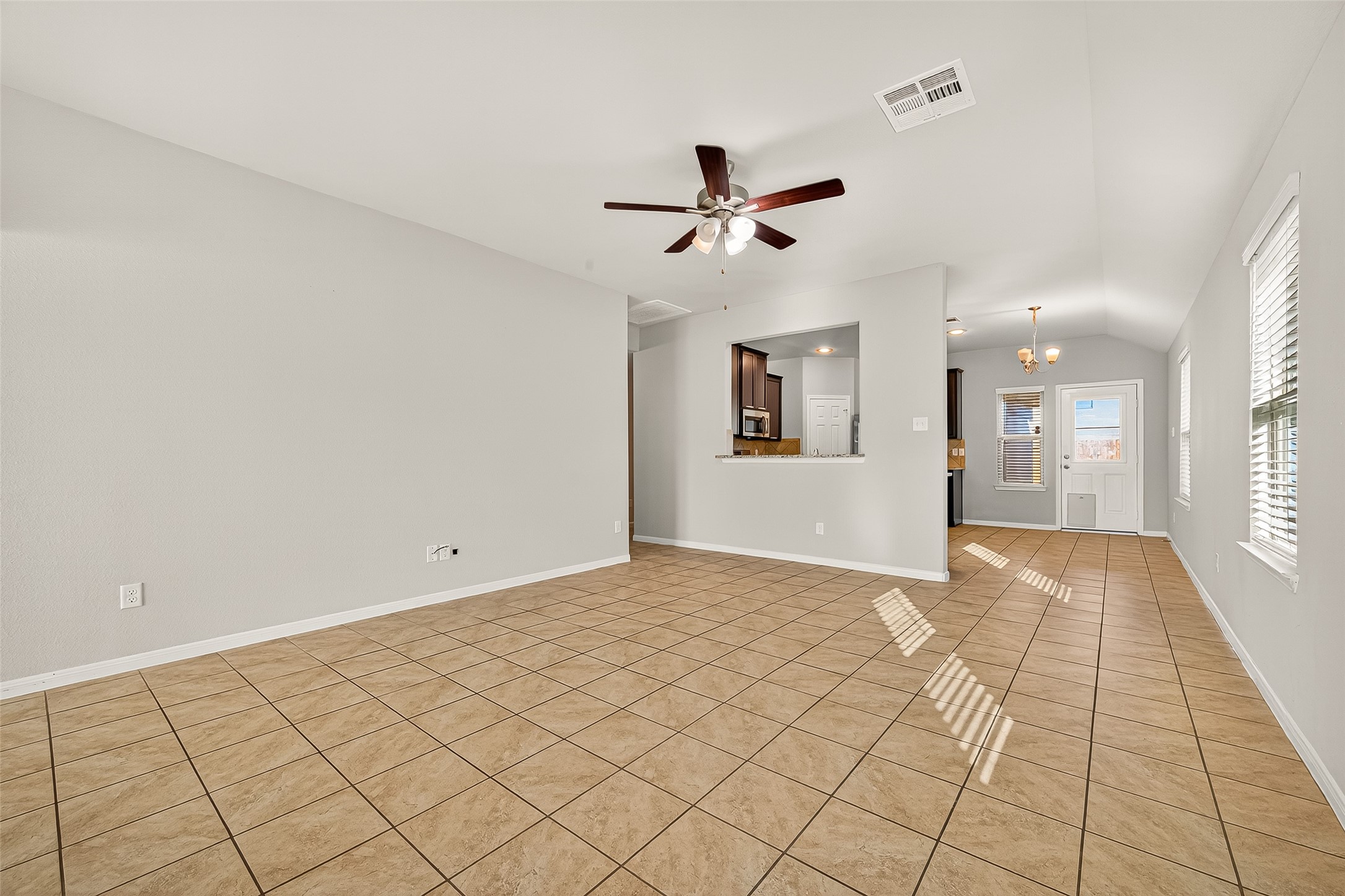 7219 Victorville Drive Rosharon, TX 77583 - Photo 4 of 34 a view of an empty room and window