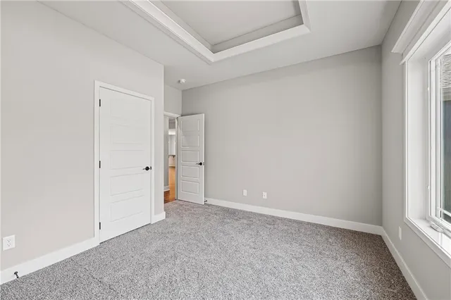 $527,970 | 9439 North Belton Avenue, Kansas City, MO 64154