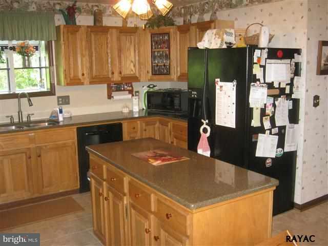 221 Ross Road Hanover, PA 17331 - Photo 25 of 36