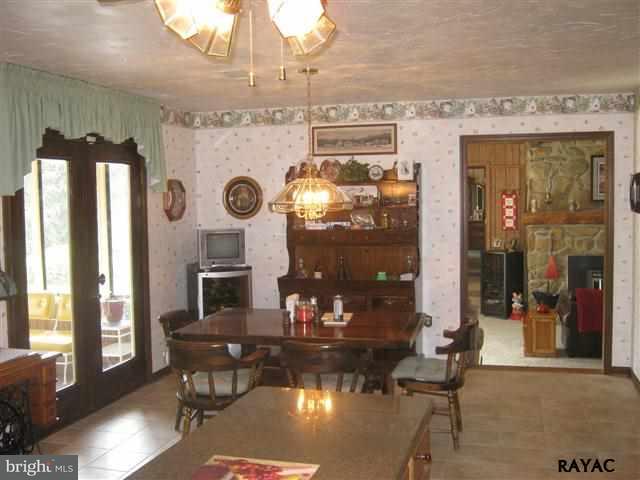 221 Ross Road Hanover, PA 17331 - Photo 27 of 36