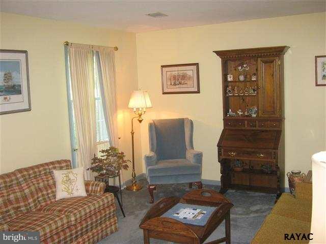 221 Ross Road Hanover, PA 17331 - Photo 32 of 36
