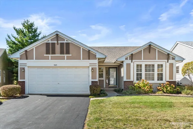 $325,000 | 505 Parkland Court, Oswego, IL 60543