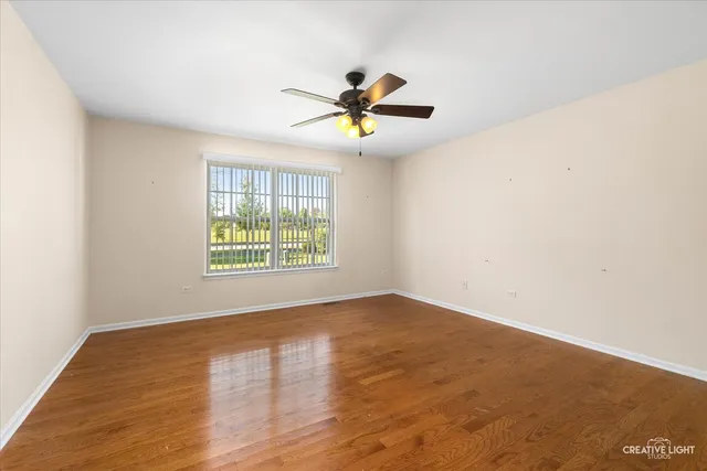 $299,500 | 505 Parkland Court, Oswego, IL 60543