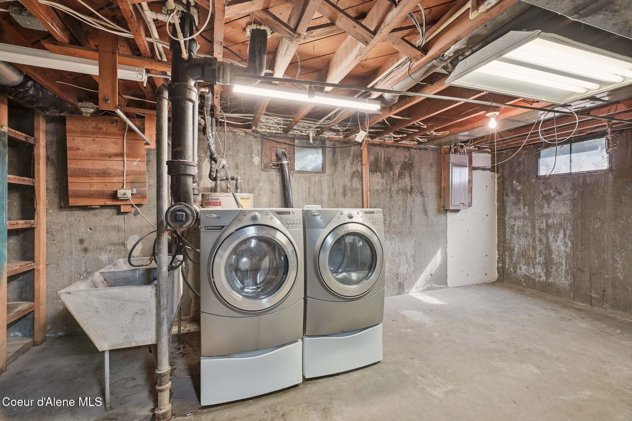 2410 West Decatur Avenue Spokane, WA 99205 - Photo 21 of 40 Inside-Media-Decatur-21