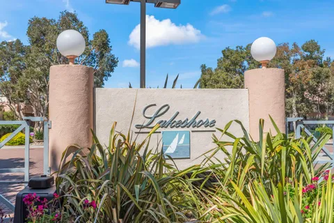 $1,648,000 | 803 Lakeshore Dr., Redwood City, CA 94065