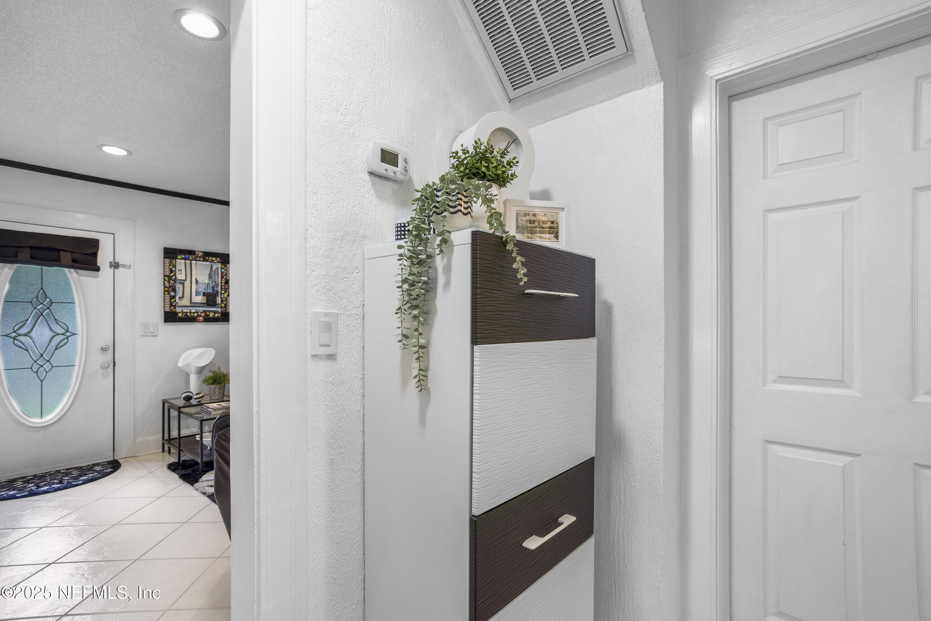 1040 Old Hickory Road Jacksonville, FL 32207 - Photo 16 of 30 15-DSC05303