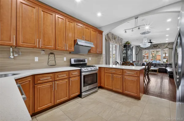 $1,895,000 | 151-23 26th Avenue | Flushing