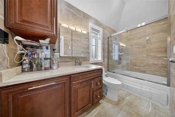 $1,895,000 | 151-23 26th Avenue | Flushing