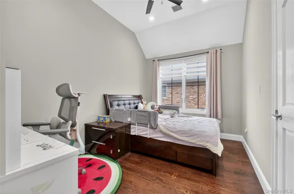 $1,895,000 | 151-23 26th Avenue | Flushing