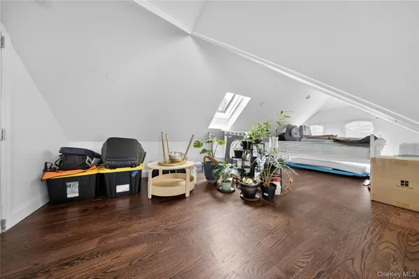 $1,895,000 | 151-23 26th Avenue | Flushing