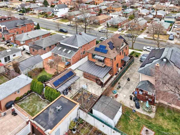 $1,895,000 | 151-23 26th Avenue | Flushing