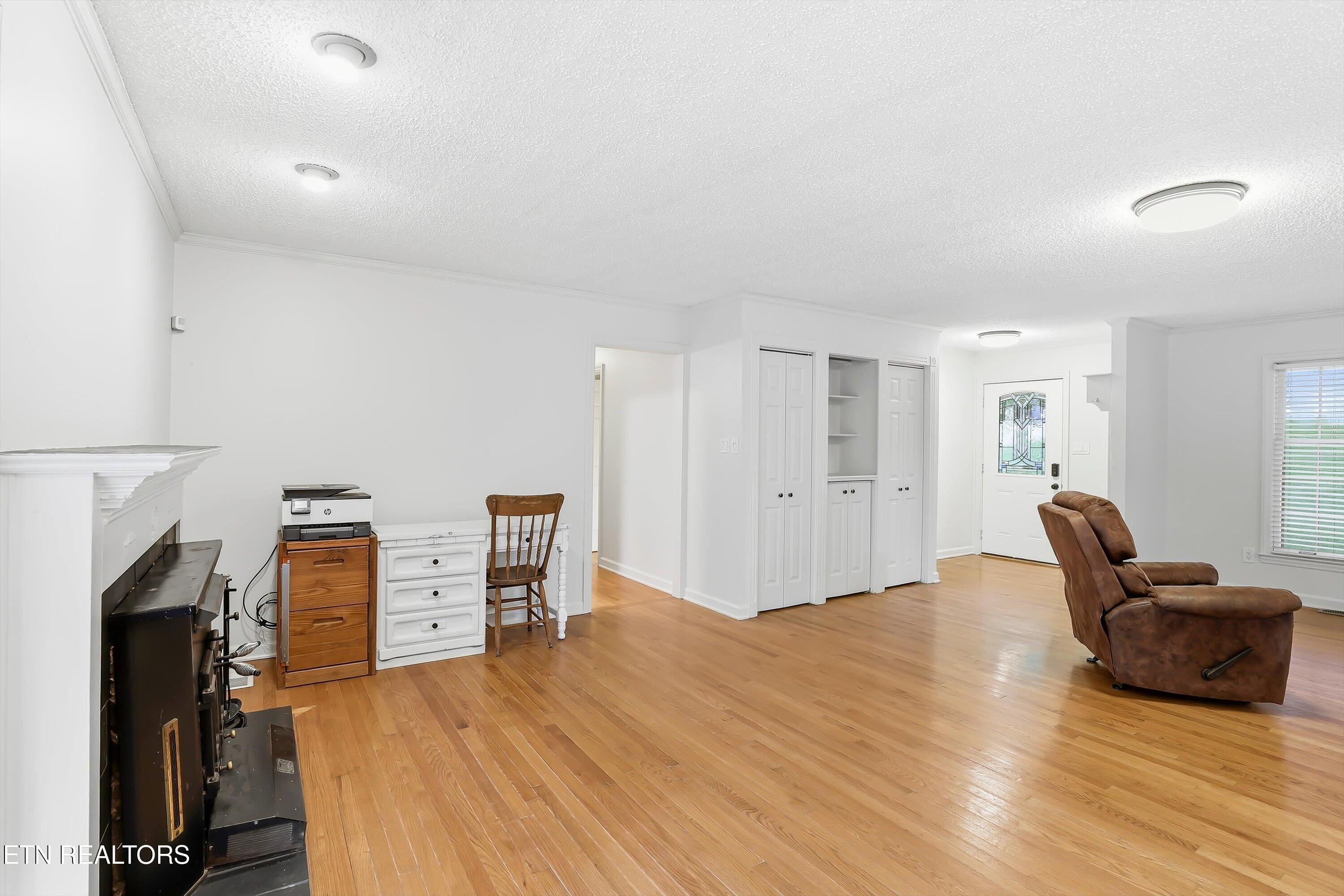 108 Willow Lane Oak Ridge, TN 37830 - Photo 10 of 35 09-FINAL-8