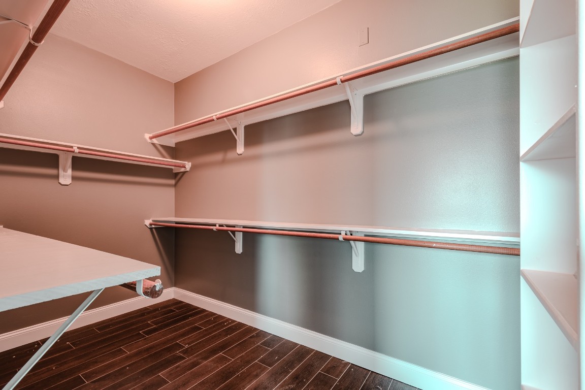 8515 Holly Spring Lane Baytown, TX 77523 - Photo 19 of 28 Primary walk in closet