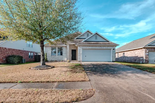 $2,500 | 8515 Holly Spring Lane, Baytown, TX 77523