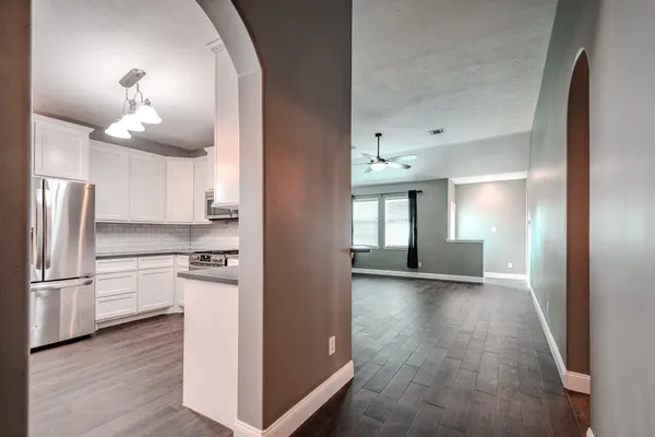 $2,500 | 8515 Holly Spring Lane, Baytown, TX 77523