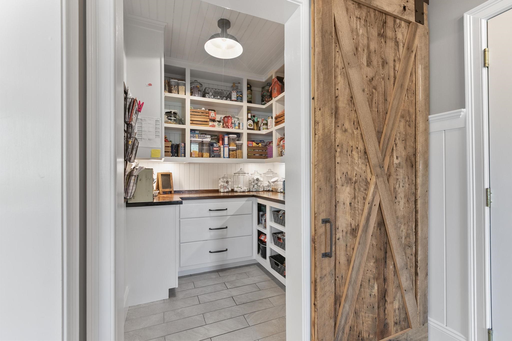 9 Orchard Blossom Road Windham, NH 03087 - Photo 12 of 58