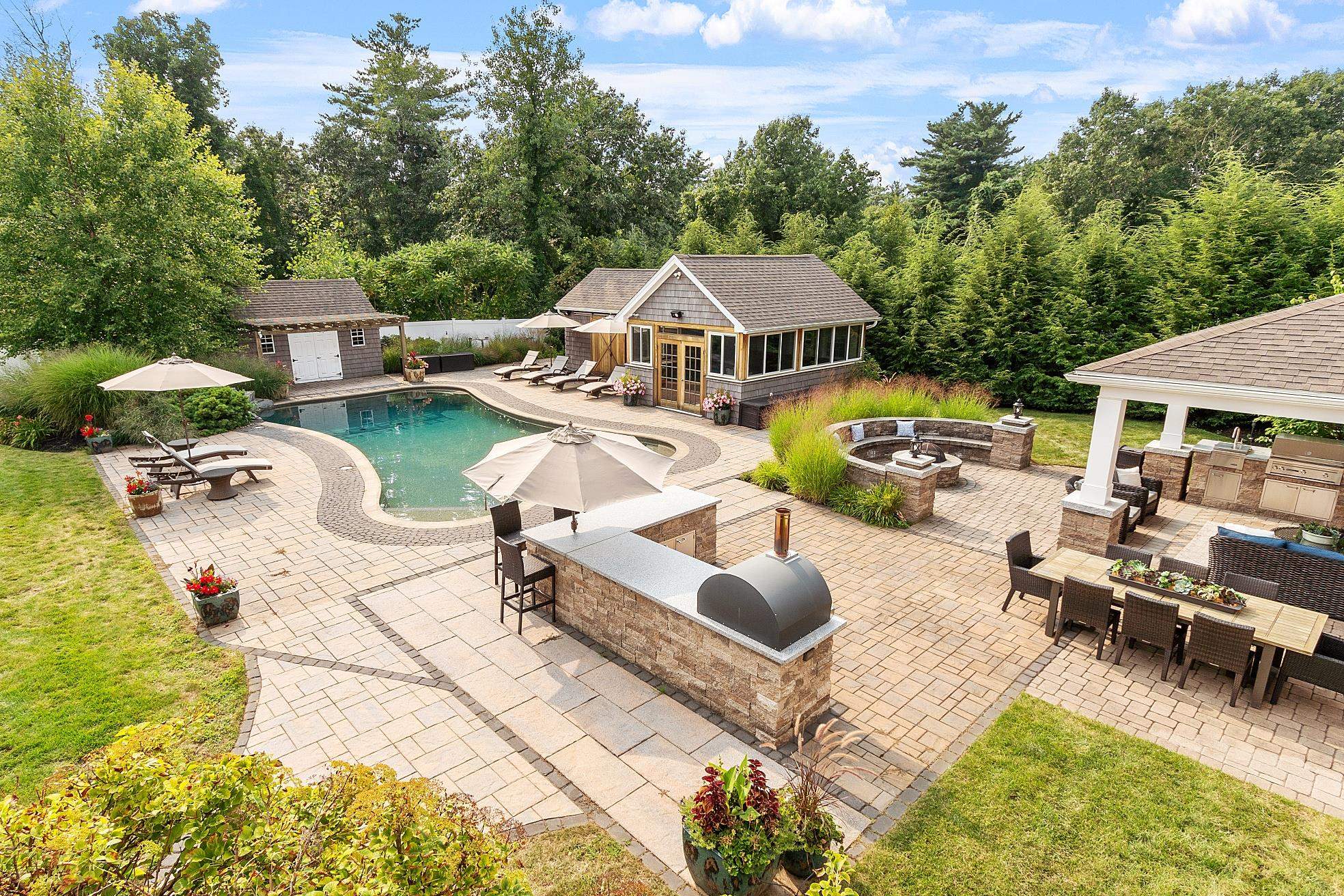 9 Orchard Blossom Road Windham, NH 03087 - Photo 2 of 58