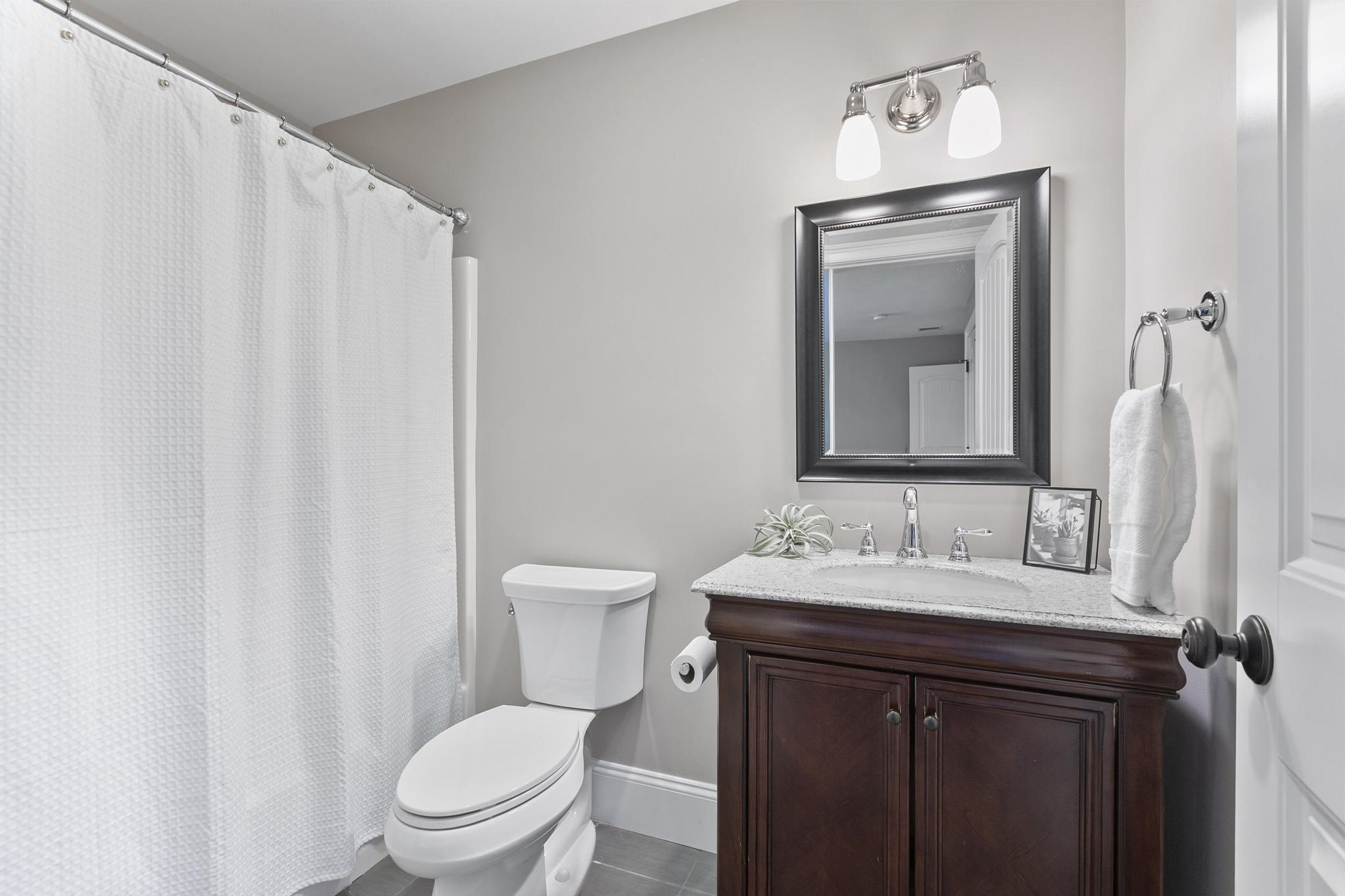 9 Orchard Blossom Road Windham, NH 03087 - Photo 31 of 58