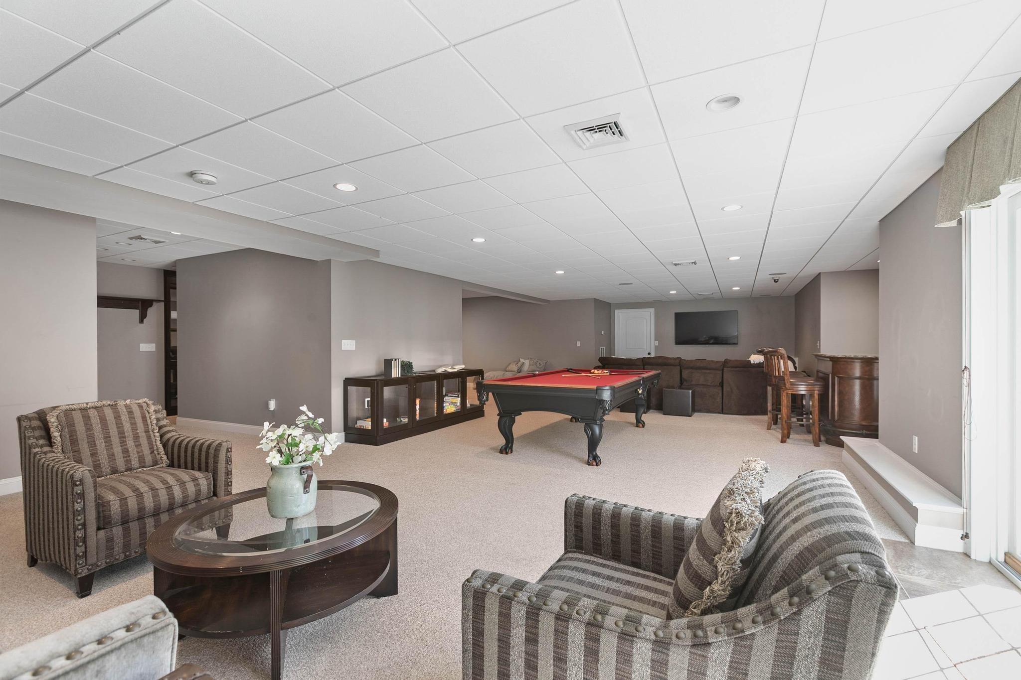 9 Orchard Blossom Road Windham, NH 03087 - Photo 37 of 58