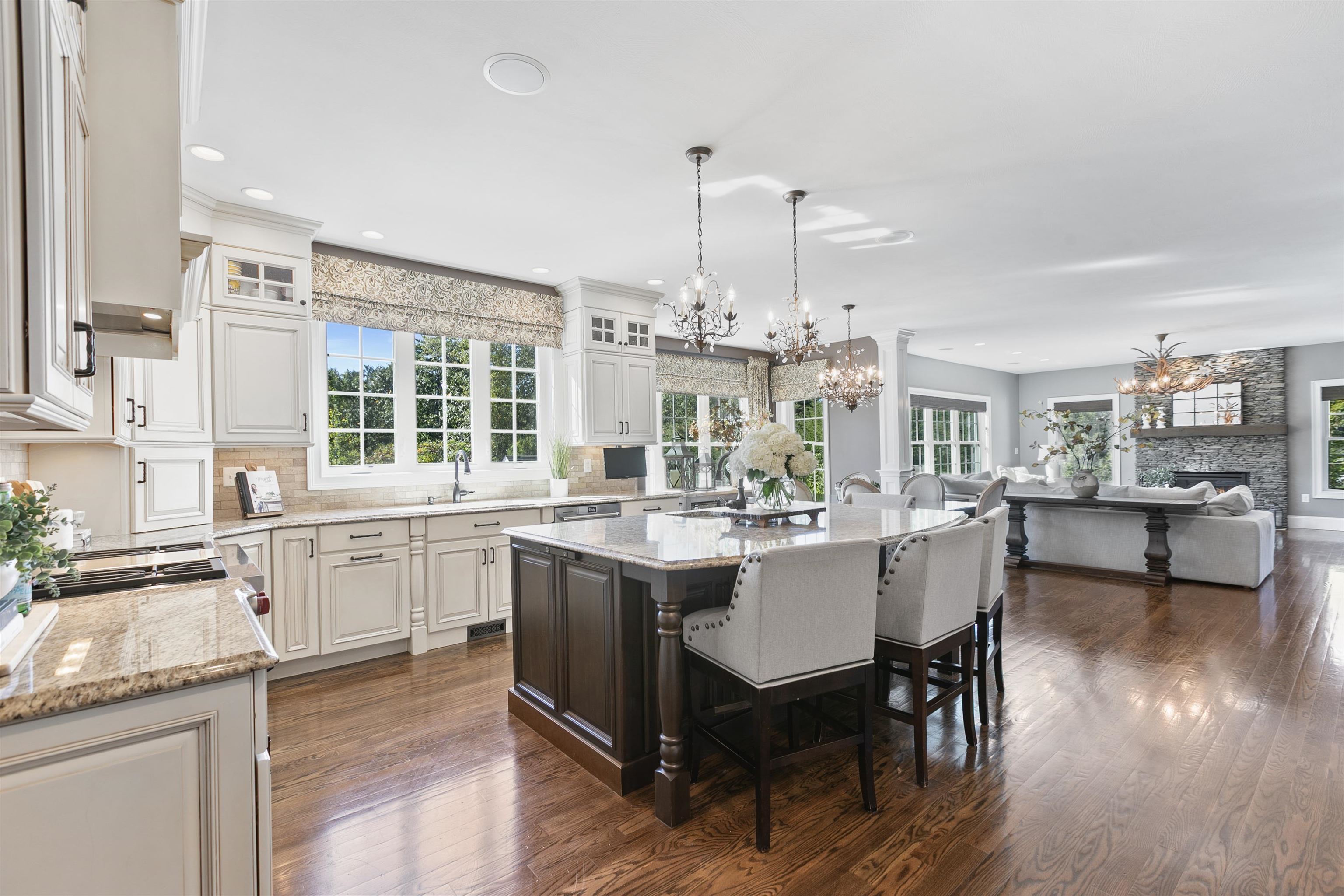 9 Orchard Blossom Road Windham, NH 03087 - Photo 6 of 58