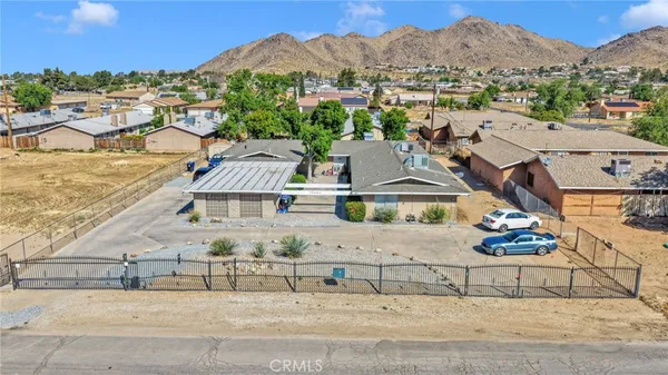 $695,000 | 15400 Kiamichi Road, Apple Valley, CA 92307