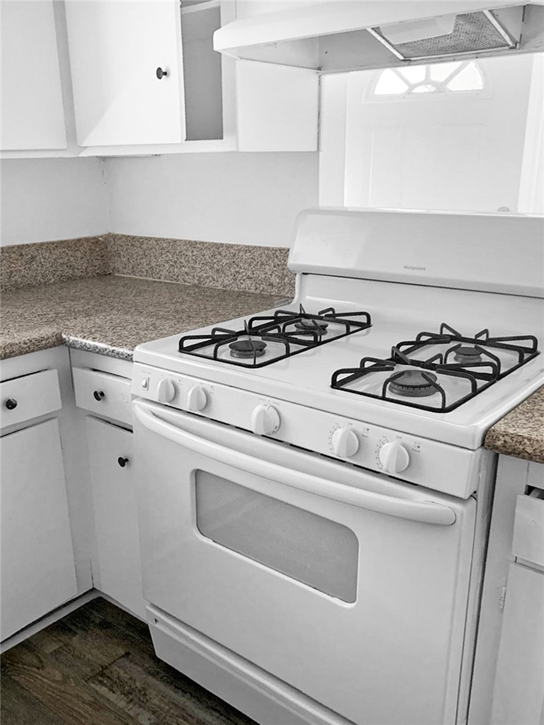 15400 Kiamichi Road Apple Valley, CA 92307 - Photo 46 of 61 APT 3 PRE-MOVE-IN CONDITION