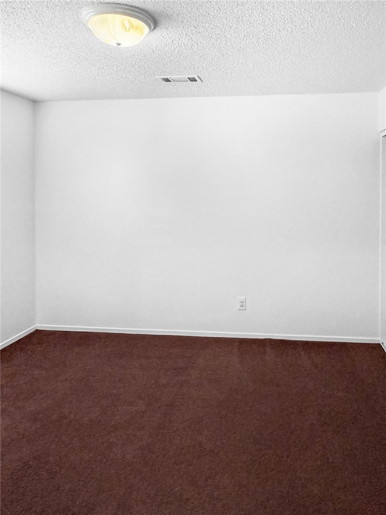 15400 Kiamichi Road Apple Valley, CA 92307 - Photo 55 of 61 APT 4 PRE-MOVE-IN CONDITION