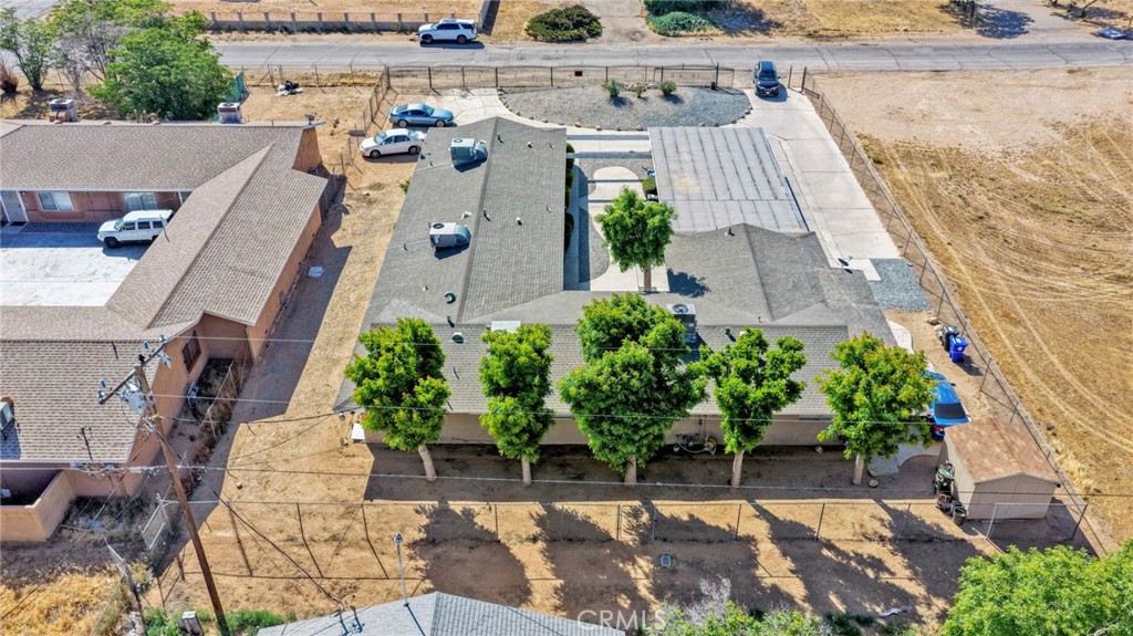 15400 Kiamichi Road Apple Valley, CA 92307 - Photo 60 of 61