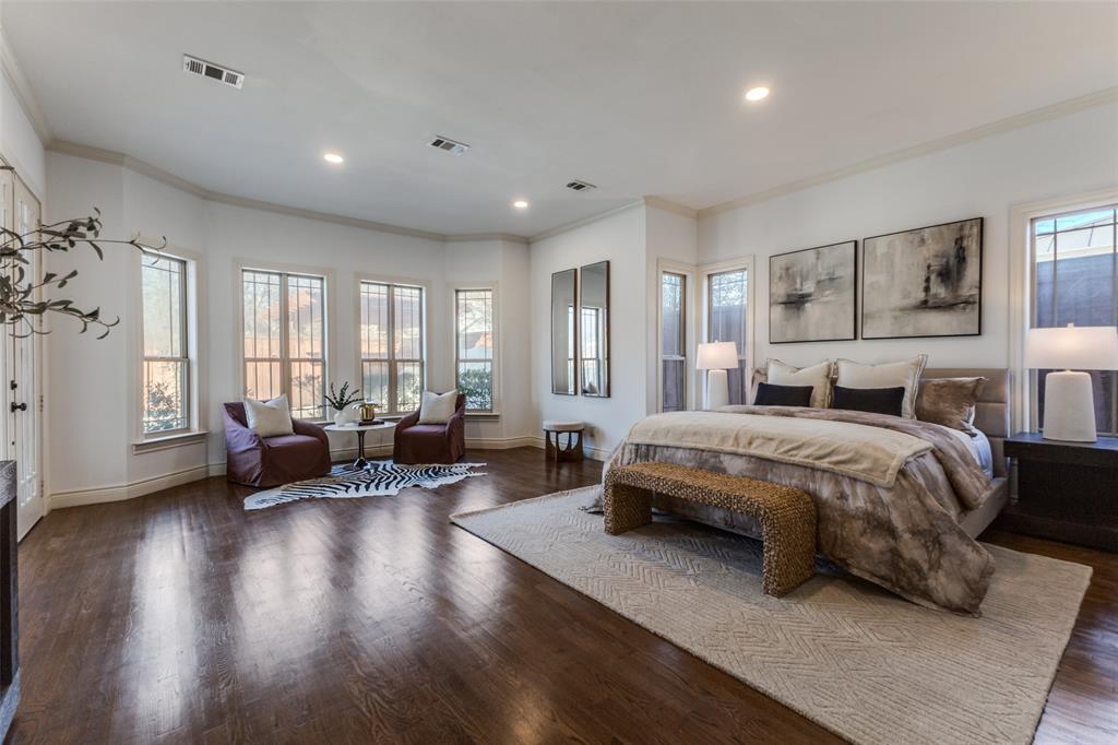 4149 Lively Lane Dallas, TX 75220 - Photo 14 of 29