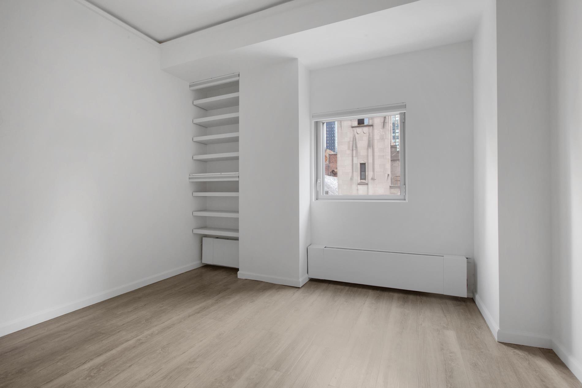 311 West 46th Street, Unit 4B Manhattan, NY 10036 - Photo 5 of 6